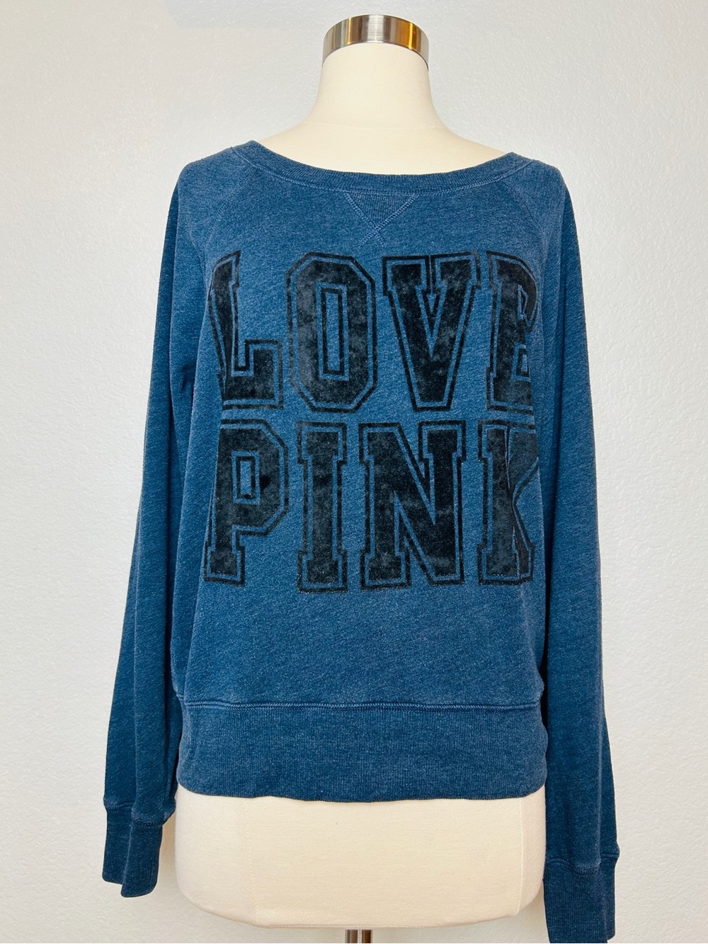 PINK Victorias Secret Sweatshirt Women's Size M Blue Distressed Logo Love Pink